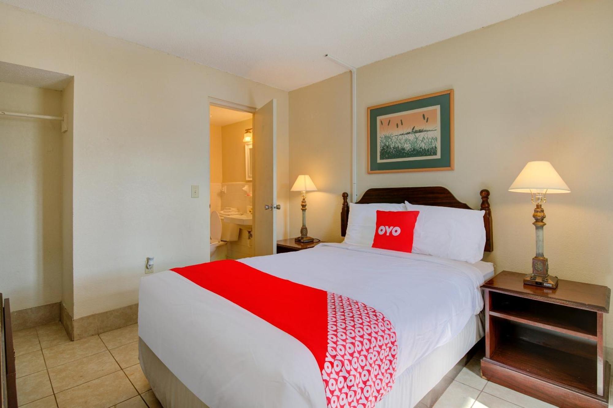 Oyo Hotel Douglas Ga Us-441 Buitenkant foto